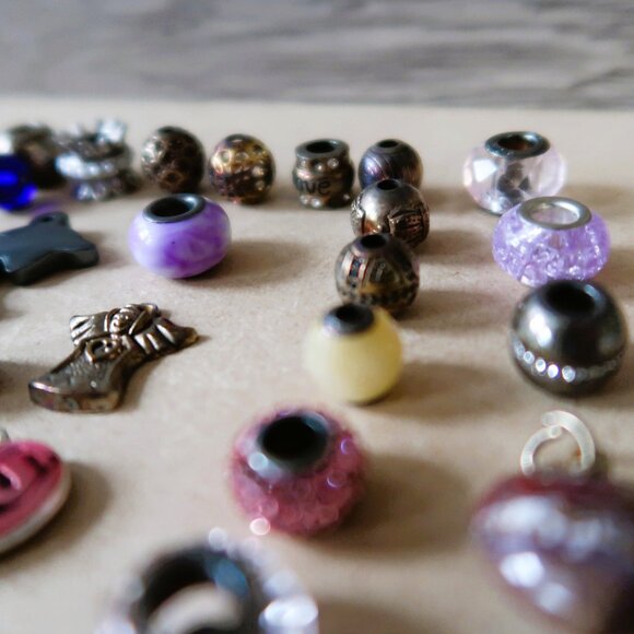 100 Pc Pandora Style Charms European Beads Crystals Enamel Bundle Vintage & More - Picture 4 of 15